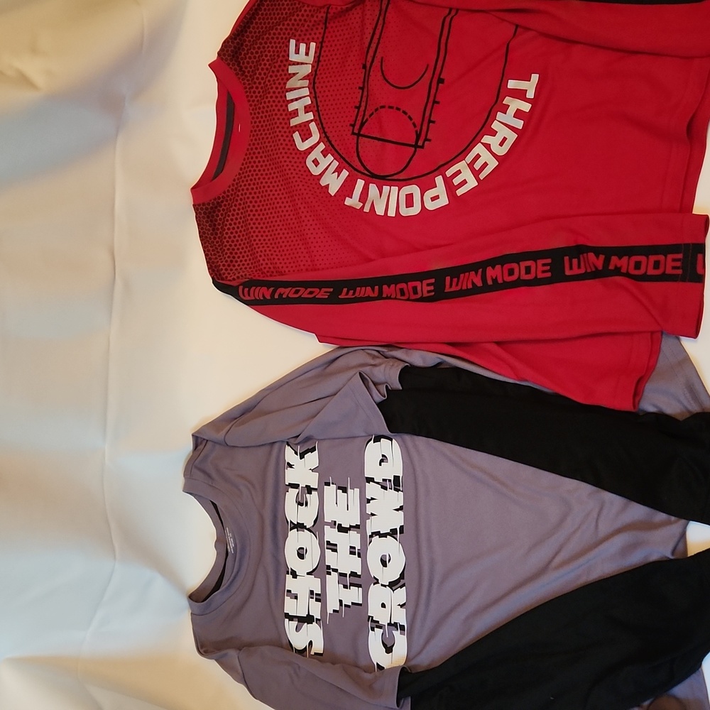 Set of two boys 14/16 athletic shirts